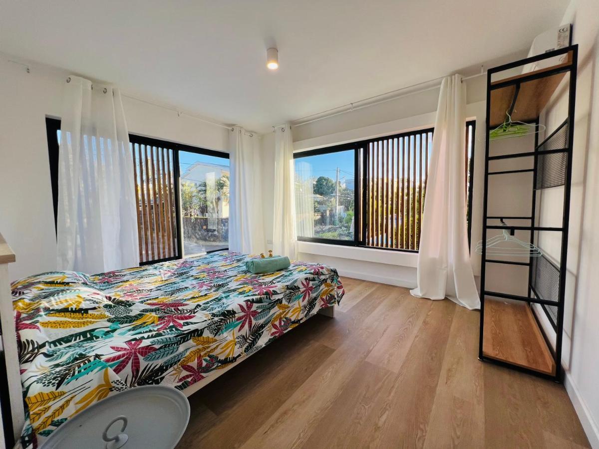 Into The Sea - Modern Home Close To The Beach アルビオン エクステリア 写真