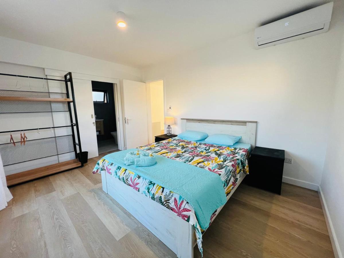 Into The Sea - Modern Home Close To The Beach アルビオン エクステリア 写真