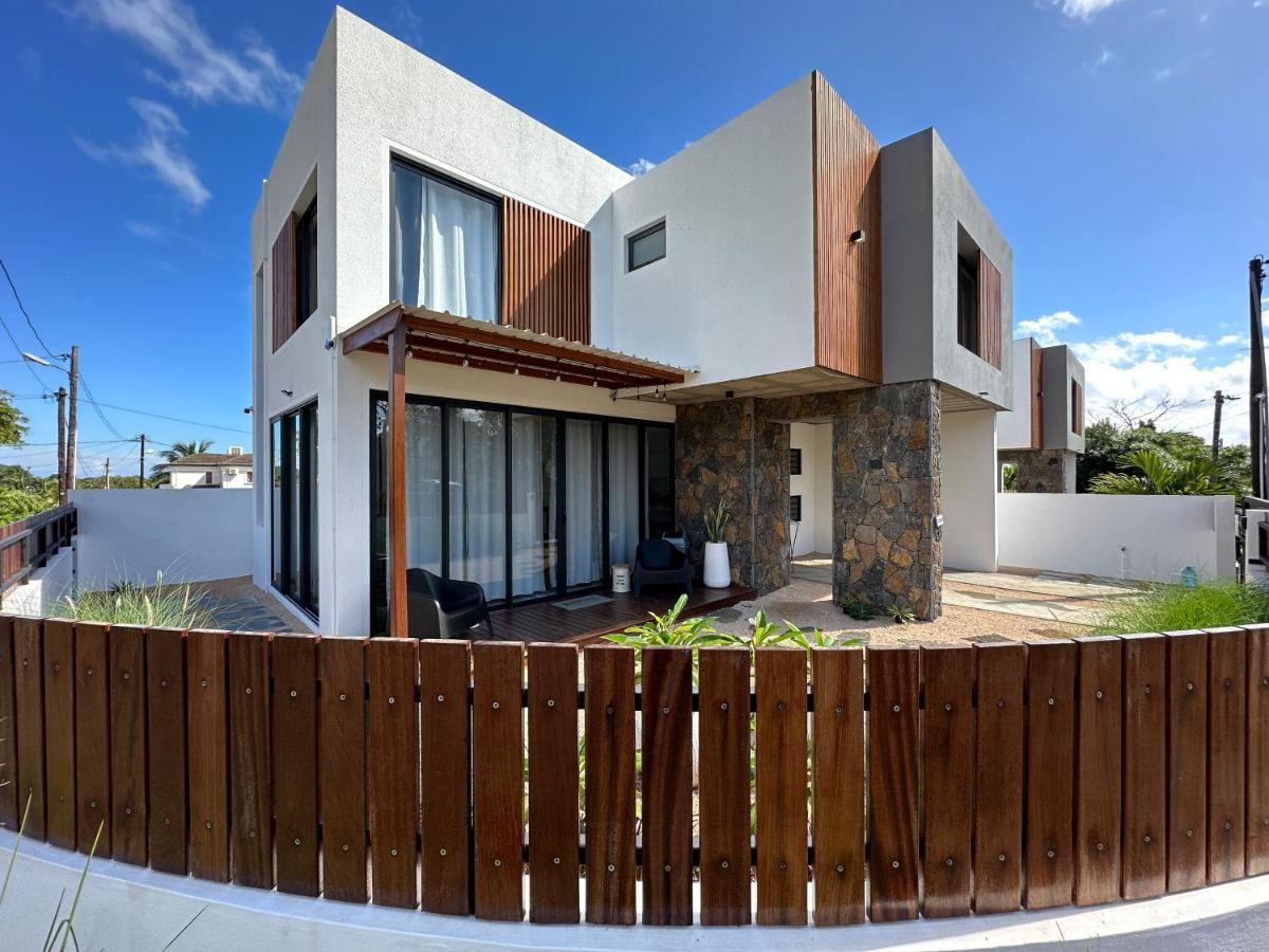 Into The Sea - Modern Home Close To The Beach アルビオン エクステリア 写真