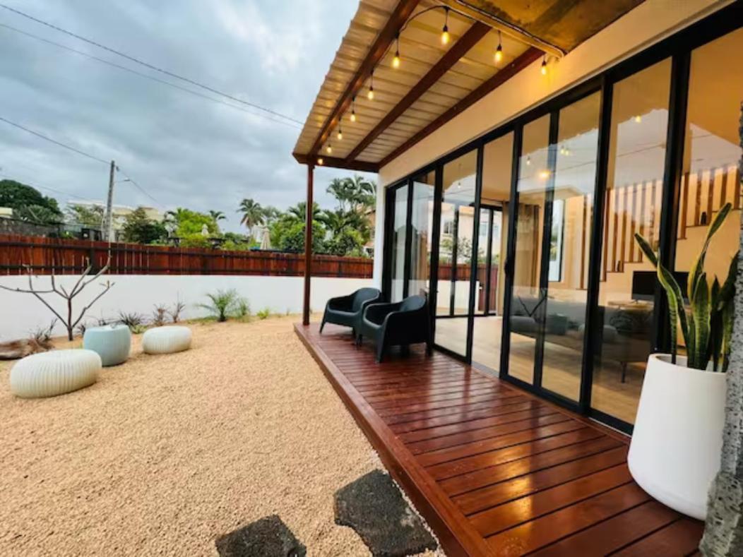 Into The Sea - Modern Home Close To The Beach アルビオン エクステリア 写真